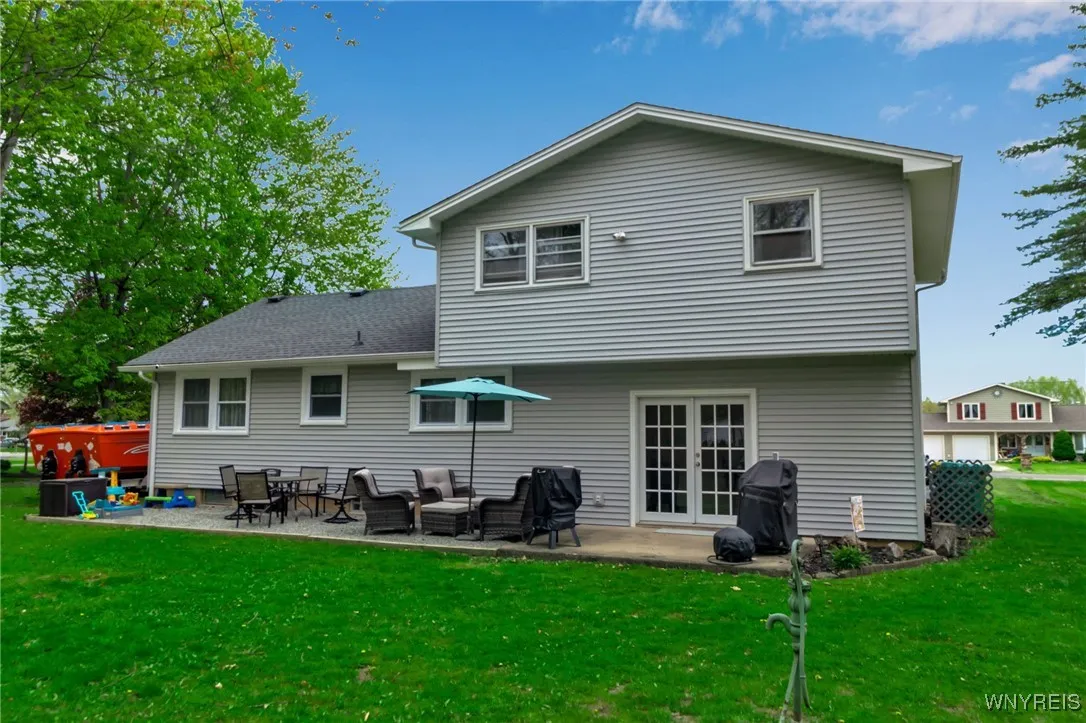 7180 Lincoln Avenue Extension, Lockport-town, New, Lockport Town, New York 14094, 3 Bedrooms Bedrooms, 7 Rooms Rooms,1 BathroomBathrooms,Residential,Closed,7180 Lincoln Avenue Extension, Lockport-town, New ,B1615806