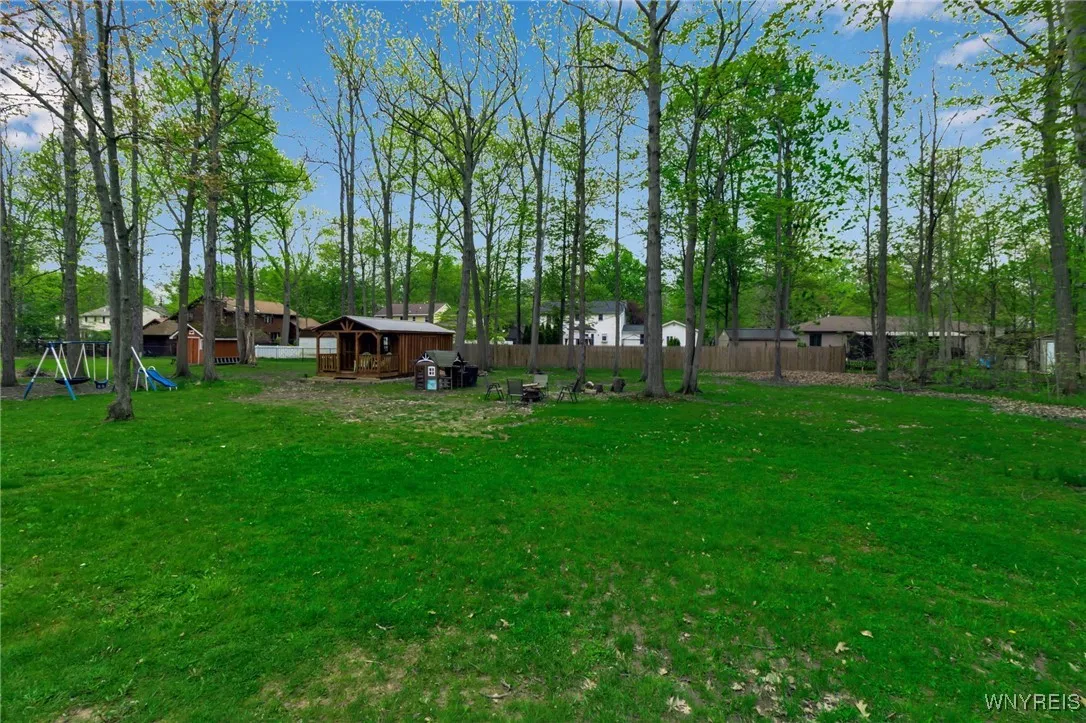 7180 Lincoln Avenue Extension, Lockport-town, New, Lockport Town, New York 14094, 3 Bedrooms Bedrooms, 7 Rooms Rooms,1 BathroomBathrooms,Residential,Closed,7180 Lincoln Avenue Extension, Lockport-town, New ,B1615806