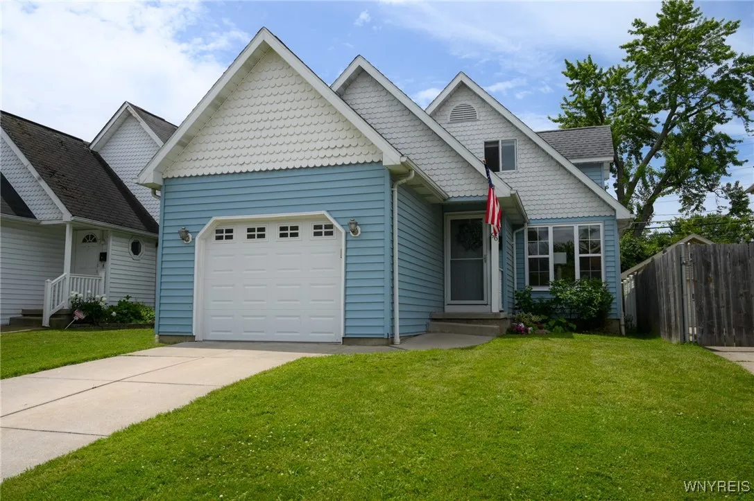 96 Marjorie Drive, Tonawanda, New York 14223, Tonawanda, New York 14223, 3 Bedrooms Bedrooms, 6 Rooms Rooms,2 BathroomsBathrooms,Residential,Closed,96 Marjorie Drive, Tonawanda, New York 14223,0,B1615537