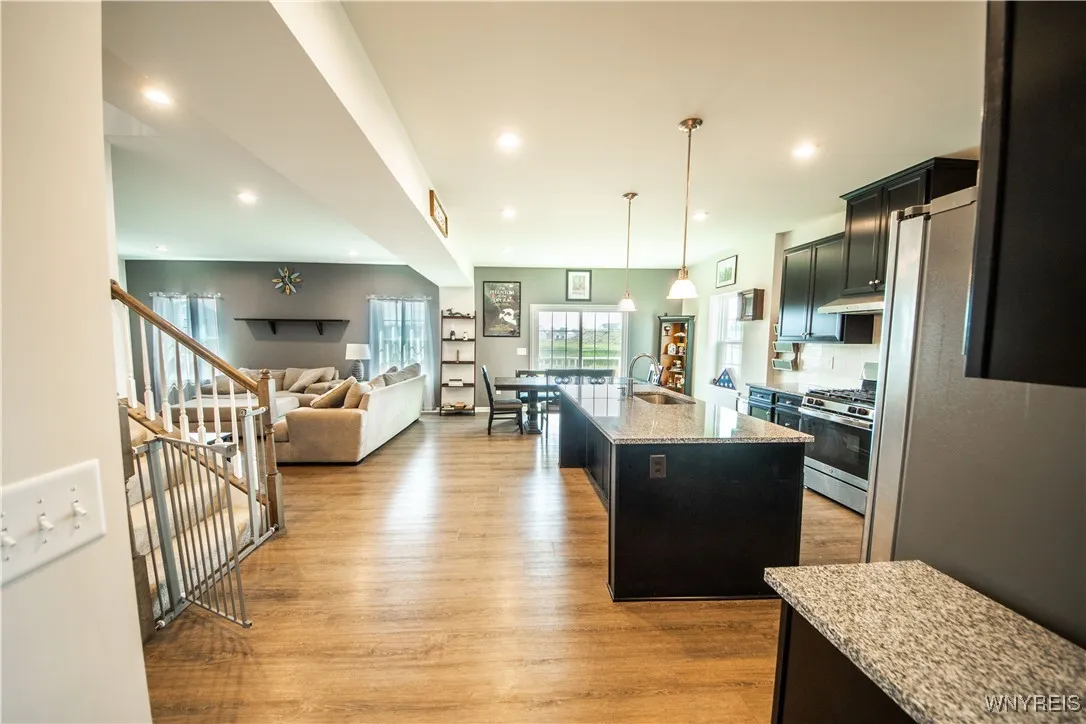 510 Limestone Court, Grand Island, New York 14072, Grand Island, New York 14072, 4 Bedrooms Bedrooms, 8 Rooms Rooms,2 BathroomsBathrooms,Residential,For Sale,510 Limestone Court, Grand Island, New York 14072,B1615826