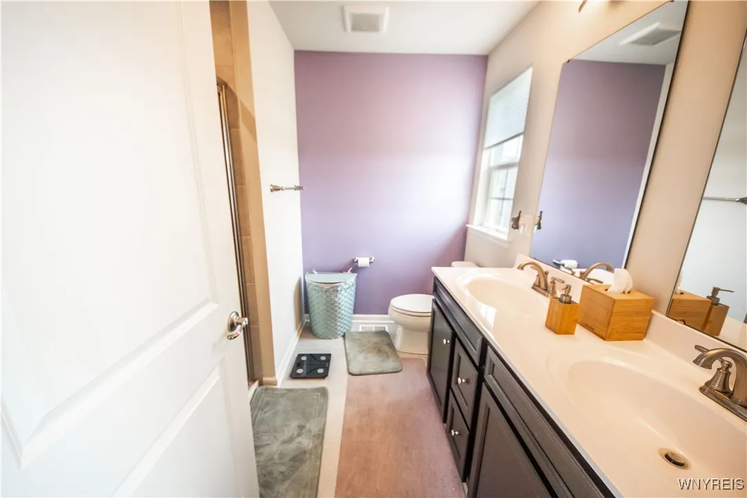 510 Limestone Court, Grand Island, New York 14072, Grand Island, New York 14072, 4 Bedrooms Bedrooms, 8 Rooms Rooms,2 BathroomsBathrooms,Residential,For Sale,510 Limestone Court, Grand Island, New York 14072,B1615826