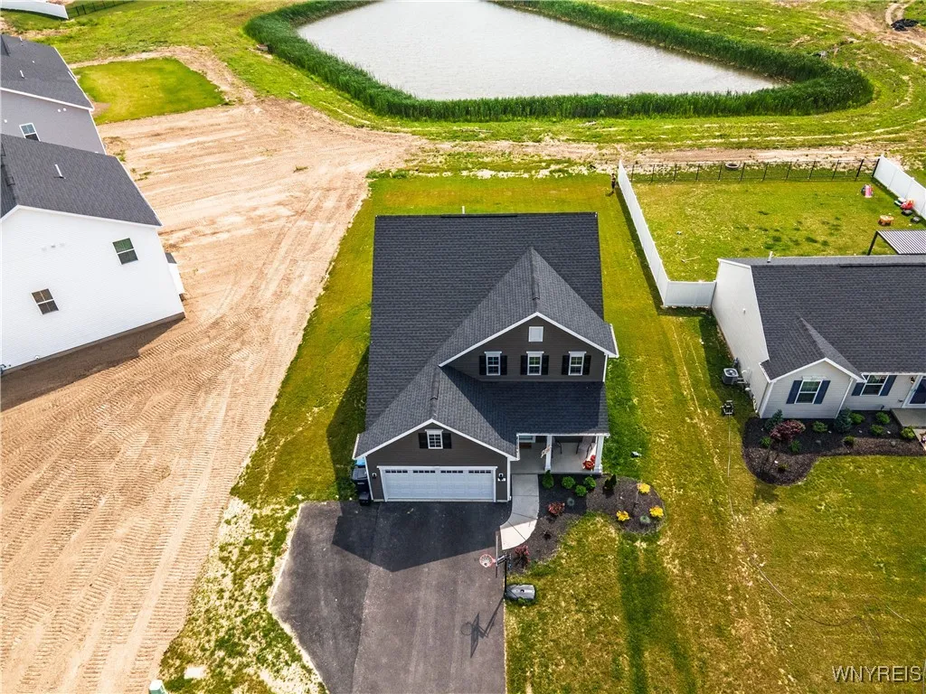 510 Limestone Court, Grand Island, New York 14072, Grand Island, New York 14072, 4 Bedrooms Bedrooms, 8 Rooms Rooms,2 BathroomsBathrooms,Residential,For Sale,510 Limestone Court, Grand Island, New York 14072,B1615826