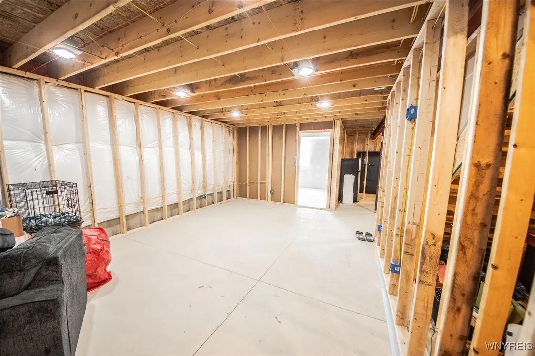 510 Limestone Court, Grand Island, New York 14072, Grand Island, New York 14072, 4 Bedrooms Bedrooms, 8 Rooms Rooms,2 BathroomsBathrooms,Residential,For Sale,510 Limestone Court, Grand Island, New York 14072,B1615826