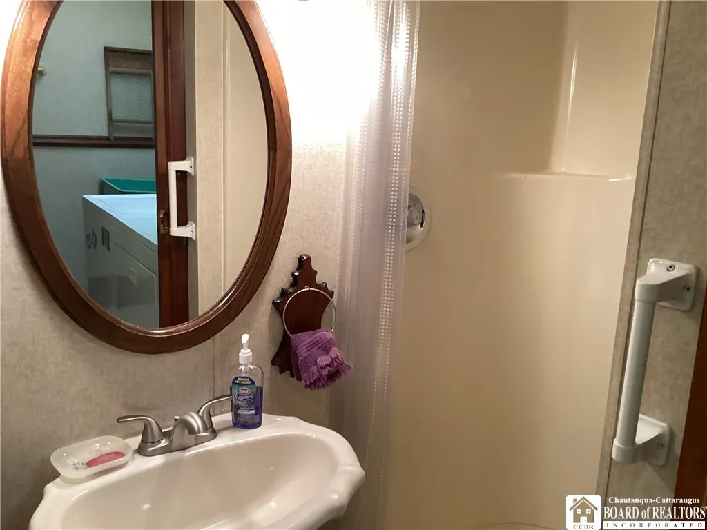 97 North Gale Street, Westfield, New York 14787, Westfield, New York 14787, 4 Bedrooms Bedrooms, 12 Rooms Rooms,3 BathroomsBathrooms,Residential,Closed,97 North Gale Street, Westfield, New York 14787,0,R1615095