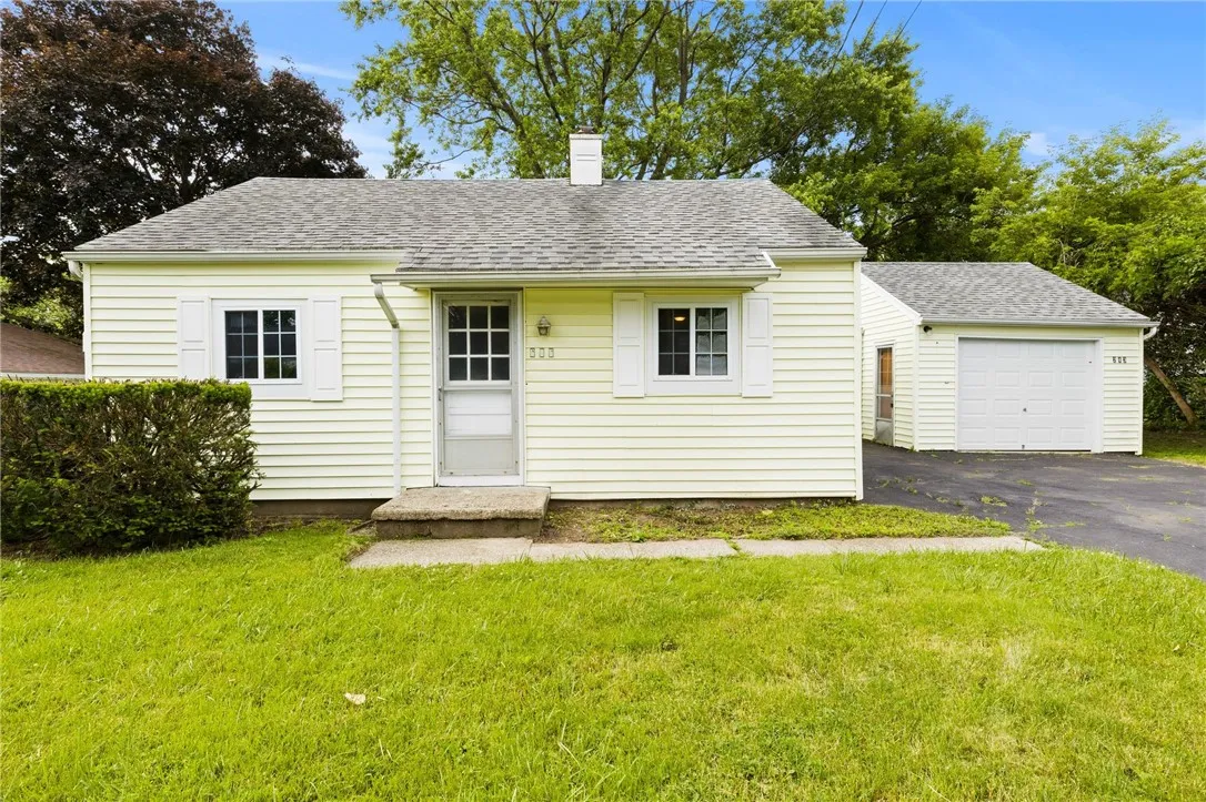 213 Auburn Avenue, Gates, New York 14606, Gates, New York 14606, 3 Bedrooms Bedrooms, 6 Rooms Rooms,1 BathroomBathrooms,Residential,Closed,213 Auburn Avenue, Gates, New York 14606,0,R1615897