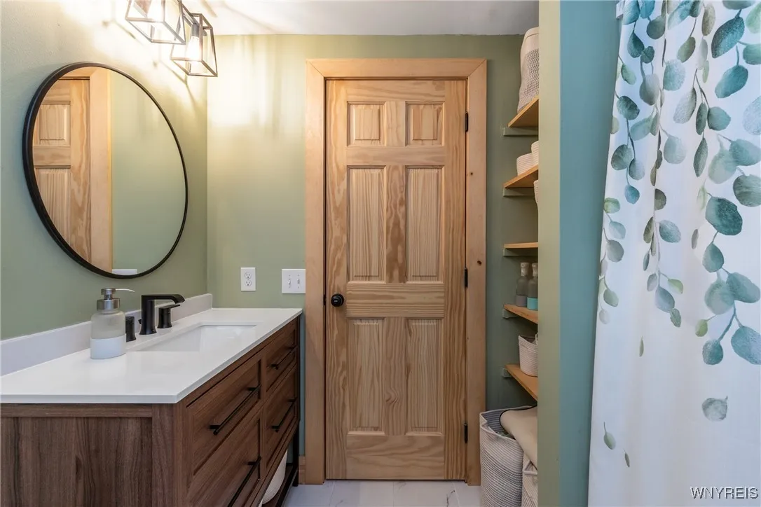 860 Mammot Road, Darien, New York 14004, Darien, New York 14004, 3 Bedrooms Bedrooms, 6 Rooms Rooms,2 BathroomsBathrooms,Residential,Closed,860 Mammot Road, Darien, New York 14004,0,B1615174