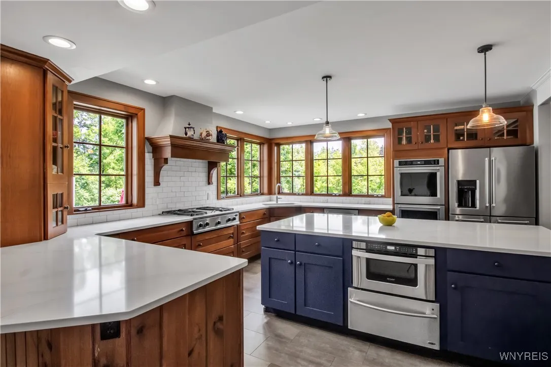 2565 Bowen Road, Elma, New York 14059, Elma, New York 14059, 5 Bedrooms Bedrooms, 16 Rooms Rooms,3 BathroomsBathrooms,Residential,Closed,2565 Bowen Road, Elma, New York 14059,0,B1615812