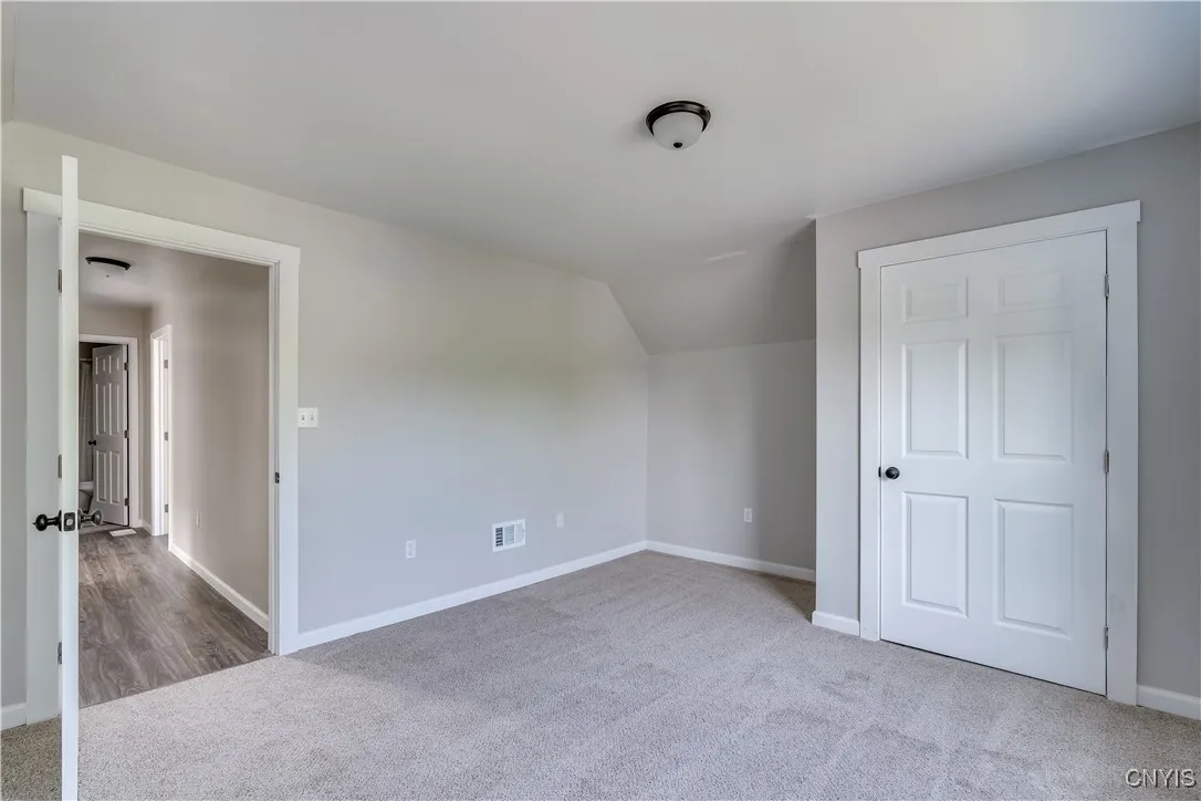 517 New York Avenue, Watertown-city, New York 1360, Watertown City, New York 13601, 4 Bedrooms Bedrooms, 9 Rooms Rooms,2 BathroomsBathrooms,Residential,Closed,517 New York Avenue, Watertown-city, New York 1360,S1615719