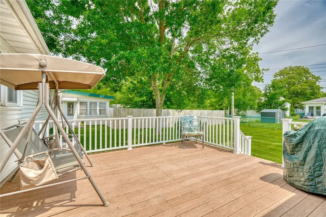 26 Catalina Drive, Irondequoit, New York 14622, Irondequoit, New York 14622, 3 Bedrooms Bedrooms, 6 Rooms Rooms,1 BathroomBathrooms,Residential,Closed,26 Catalina Drive, Irondequoit, New York 14622,0,R1615958