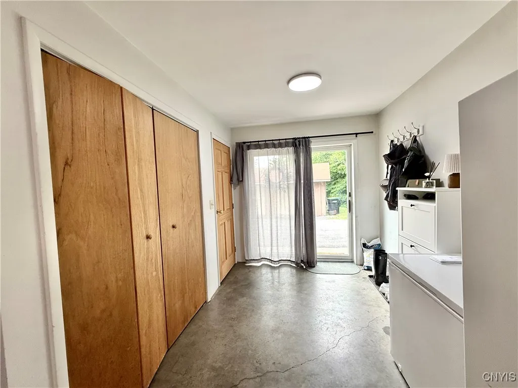 25253 East Gotham Road, Watertown-town, New York 1, Watertown Town, New York 13601, 4 Bedrooms Bedrooms, 8 Rooms Rooms,3 BathroomsBathrooms,Residential,Closed,25253 East Gotham Road, Watertown-town, New York 1,S1615965