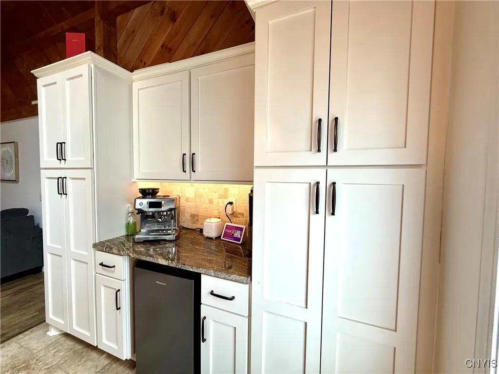 25253 East Gotham Road, Watertown-town, New York 1, Watertown Town, New York 13601, 4 Bedrooms Bedrooms, 8 Rooms Rooms,3 BathroomsBathrooms,Residential,Closed,25253 East Gotham Road, Watertown-town, New York 1,S1615965