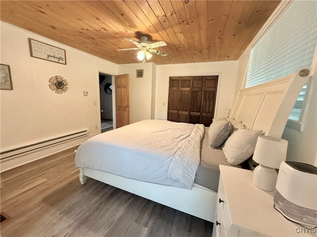 25253 East Gotham Road, Watertown-town, New York 1, Watertown Town, New York 13601, 4 Bedrooms Bedrooms, 8 Rooms Rooms,3 BathroomsBathrooms,Residential,Closed,25253 East Gotham Road, Watertown-town, New York 1,S1615965