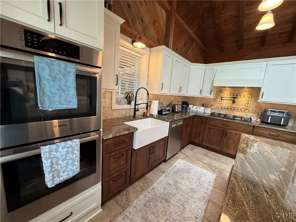 25253 East Gotham Road, Watertown-town, New York 1, Watertown Town, New York 13601, 4 Bedrooms Bedrooms, 8 Rooms Rooms,3 BathroomsBathrooms,Residential,Closed,25253 East Gotham Road, Watertown-town, New York 1,S1615965