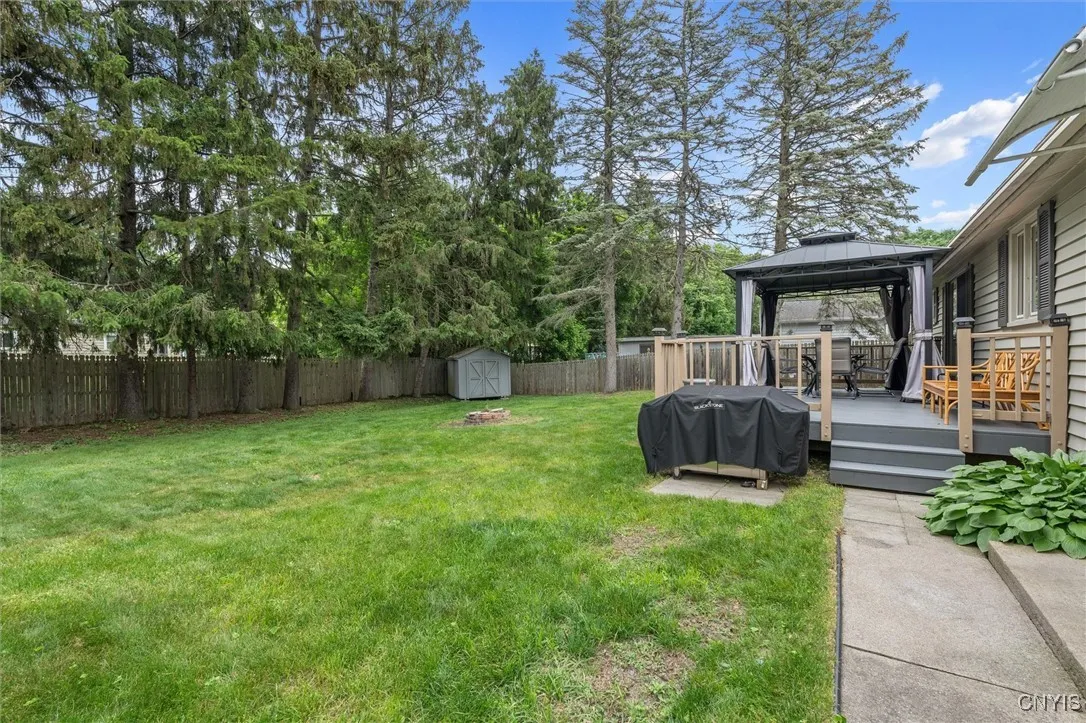 315 Baxton Street, Clay, New York 13212, Clay, New York 13212, 3 Bedrooms Bedrooms, 6 Rooms Rooms,1 BathroomBathrooms,Residential,Closed,315 Baxton Street, Clay, New York 13212,S1615682