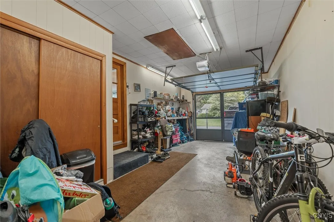 315 Baxton Street, Clay, New York 13212, Clay, New York 13212, 3 Bedrooms Bedrooms, 6 Rooms Rooms,1 BathroomBathrooms,Residential,Closed,315 Baxton Street, Clay, New York 13212,S1615682