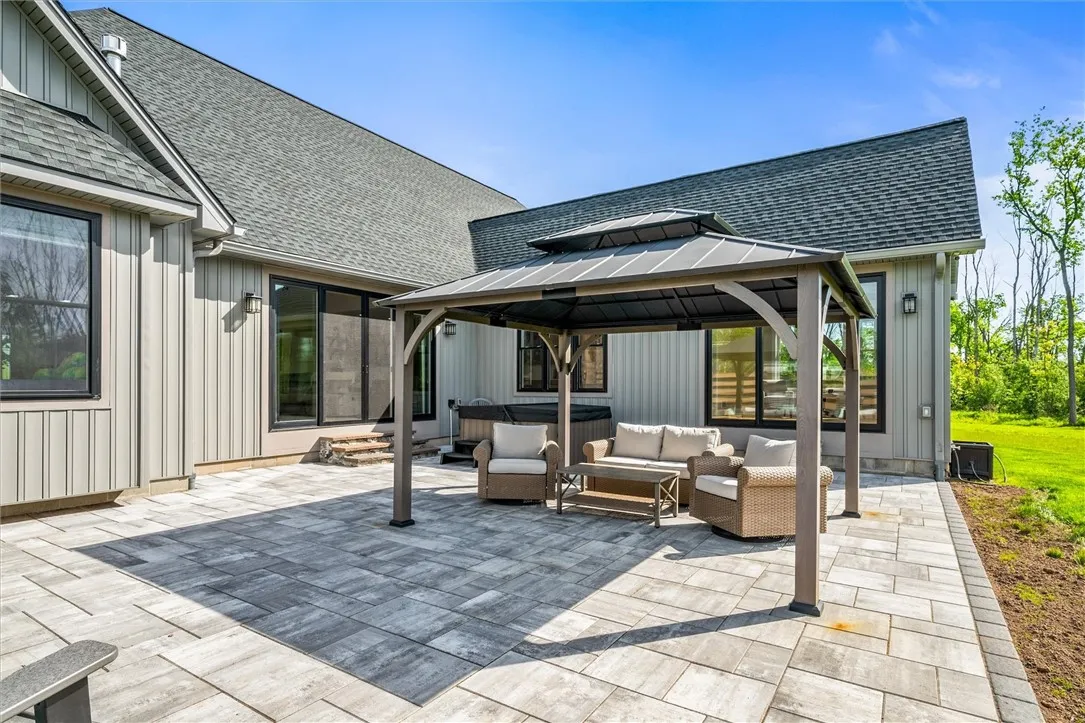 296 Dean Road, Parma, New York 14559, Parma, New York 14559, 4 Bedrooms Bedrooms, 10 Rooms Rooms,2 BathroomsBathrooms,Residential,Closed,296 Dean Road, Parma, New York 14559,R1613728