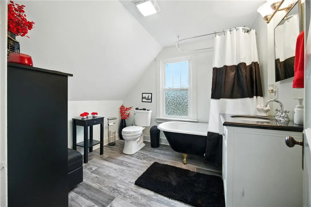 105 Lincoln Avenue, Milo, New York 14527, Milo, New York 14527, 3 Bedrooms Bedrooms, 6 Rooms Rooms,2 BathroomsBathrooms,Residential,Closed,105 Lincoln Avenue, Milo, New York 14527,0,R1615963