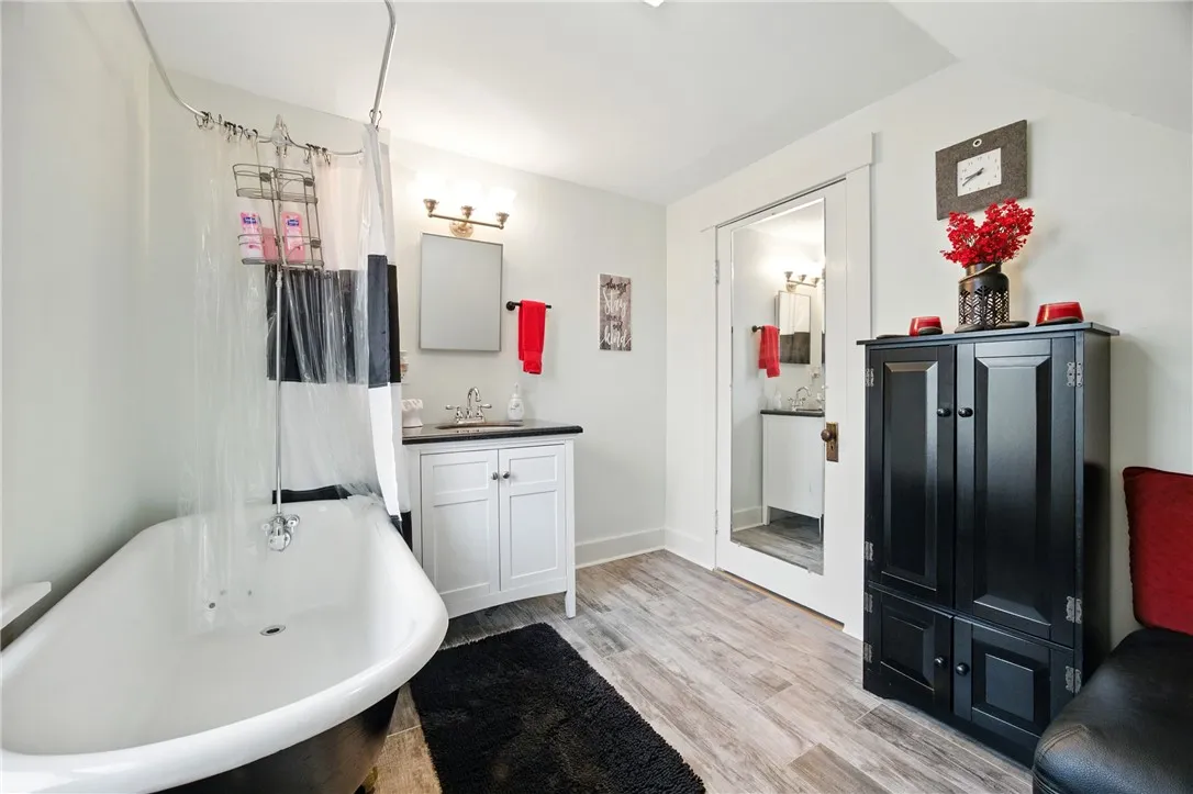 105 Lincoln Avenue, Milo, New York 14527, Milo, New York 14527, 3 Bedrooms Bedrooms, 6 Rooms Rooms,2 BathroomsBathrooms,Residential,Closed,105 Lincoln Avenue, Milo, New York 14527,0,R1615963