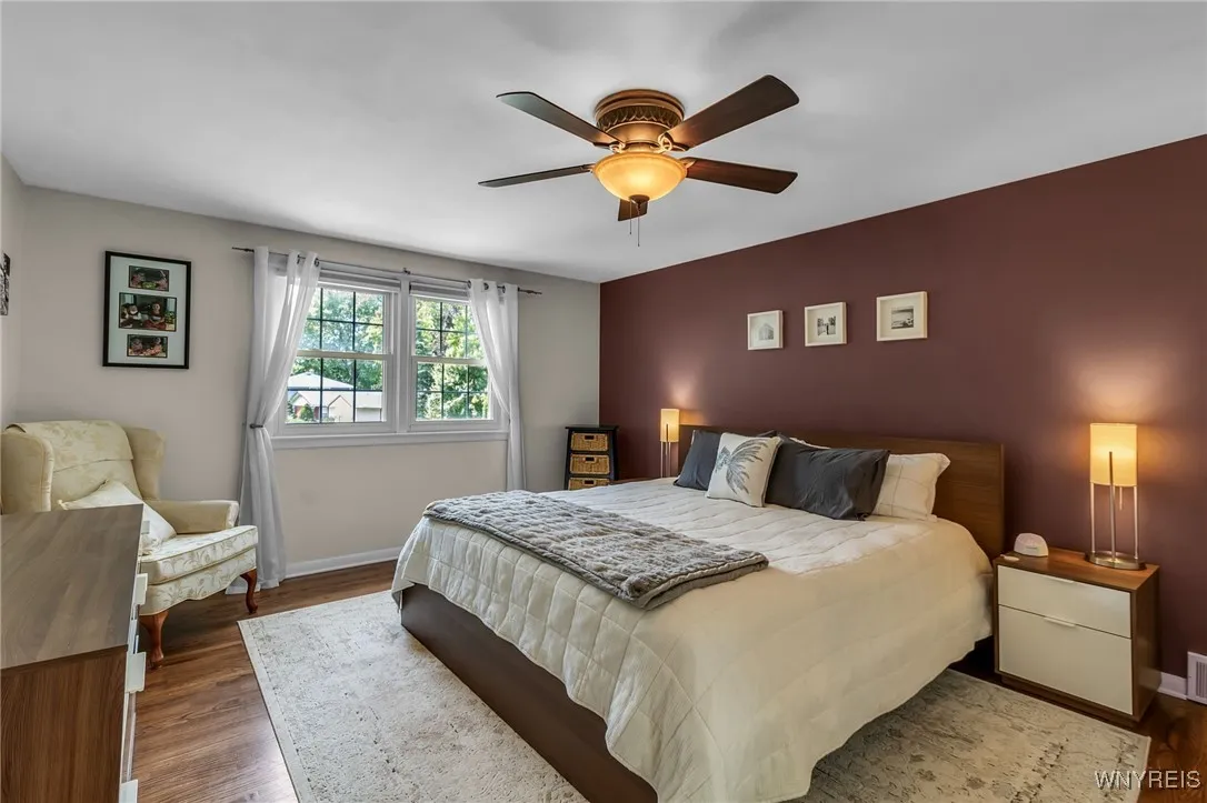 33 Cindy Drive, Amherst, New York 14221, Amherst, New York 14221, 4 Bedrooms Bedrooms, 10 Rooms Rooms,2 BathroomsBathrooms,Residential,Closed,33 Cindy Drive, Amherst, New York 14221,B1613920