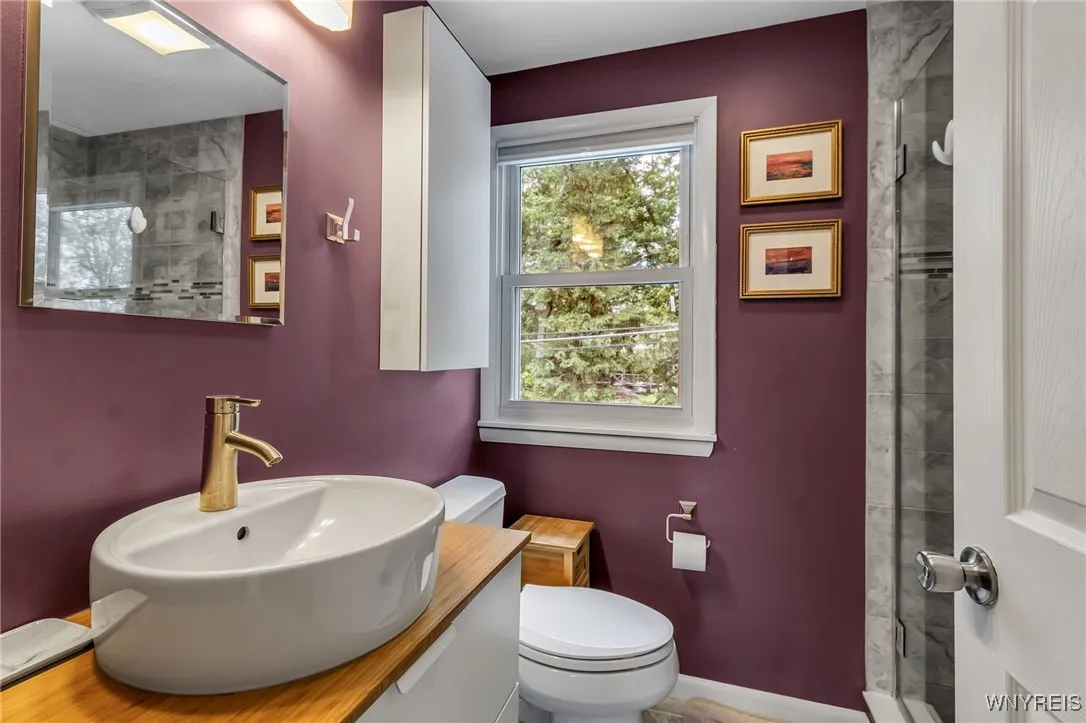 33 Cindy Drive, Amherst, New York 14221, Amherst, New York 14221, 4 Bedrooms Bedrooms, 10 Rooms Rooms,2 BathroomsBathrooms,Residential,Closed,33 Cindy Drive, Amherst, New York 14221,B1613920