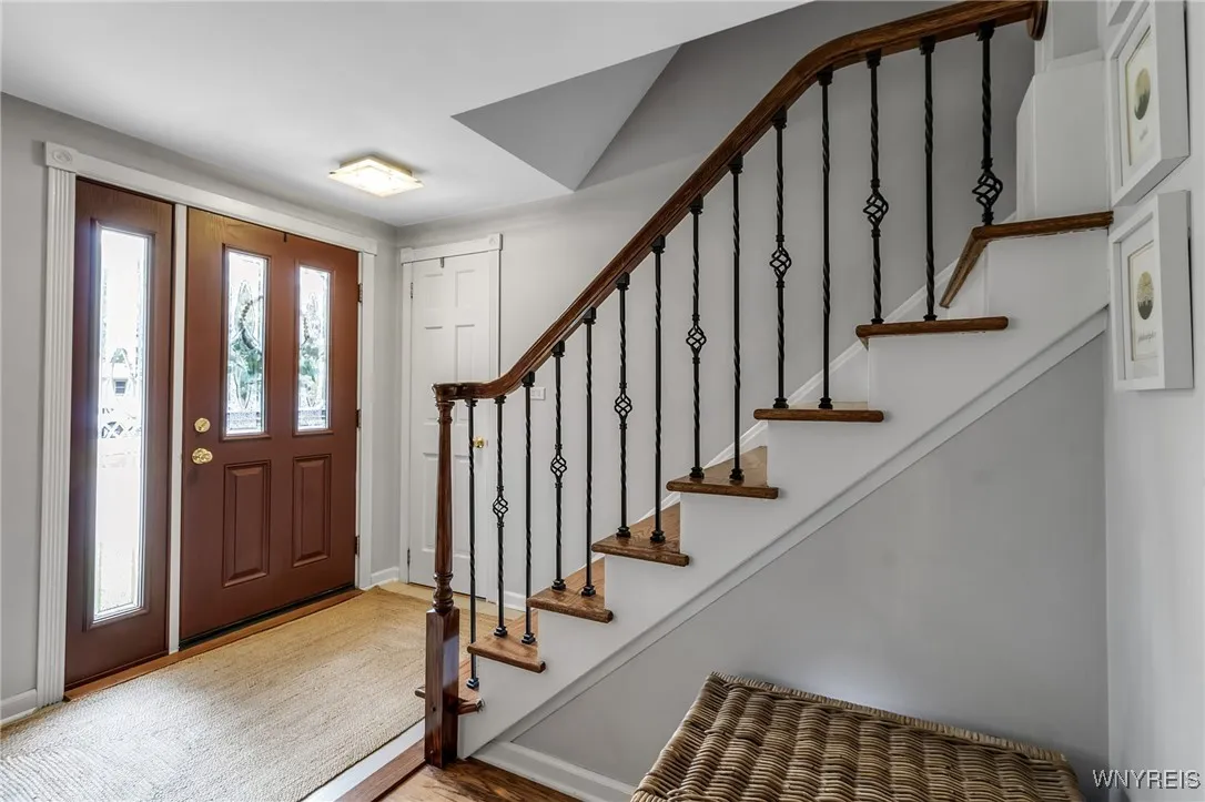 33 Cindy Drive, Amherst, New York 14221, Amherst, New York 14221, 4 Bedrooms Bedrooms, 10 Rooms Rooms,2 BathroomsBathrooms,Residential,Closed,33 Cindy Drive, Amherst, New York 14221,B1613920