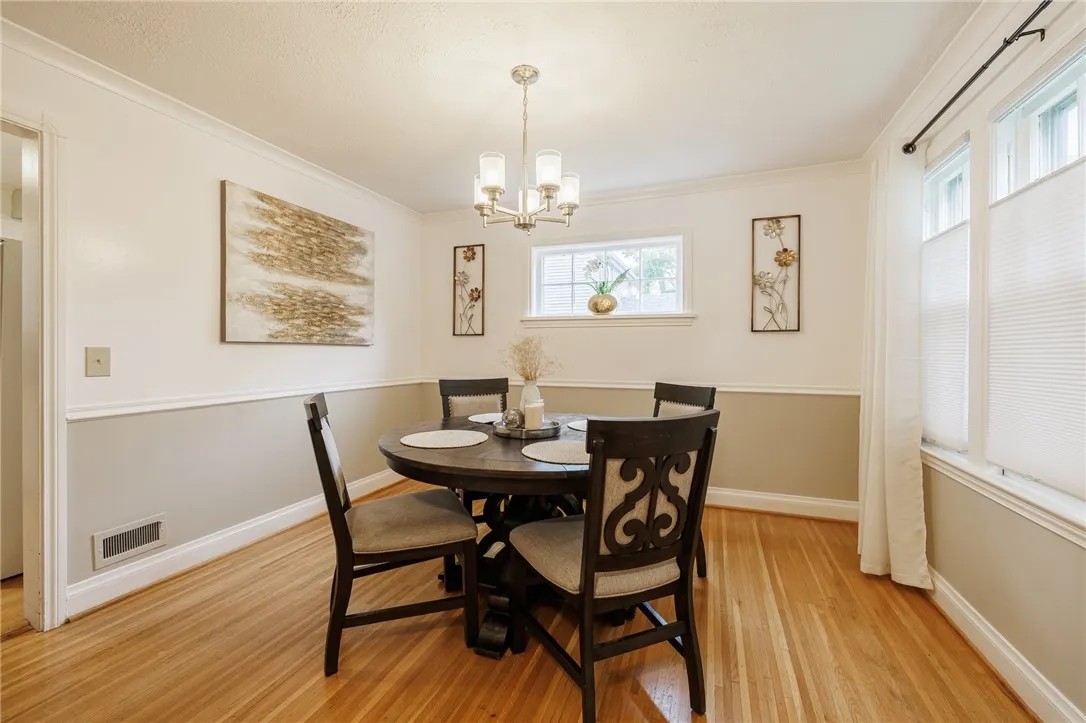 25 Kiniry Drive, Irondequoit, New York 14609, Irondequoit, New York 14609, 2 Bedrooms Bedrooms, 6 Rooms Rooms,1 BathroomBathrooms,Residential,Closed,25 Kiniry Drive, Irondequoit, New York 14609,R1613103