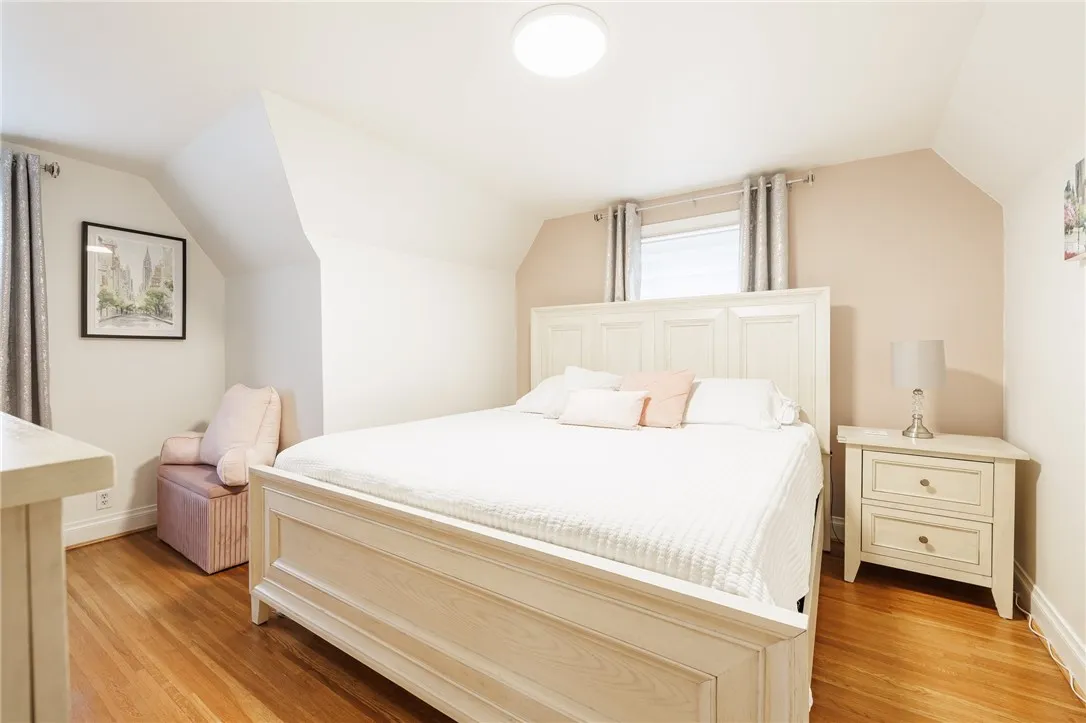 25 Kiniry Drive, Irondequoit, New York 14609, Irondequoit, New York 14609, 2 Bedrooms Bedrooms, 6 Rooms Rooms,1 BathroomBathrooms,Residential,Closed,25 Kiniry Drive, Irondequoit, New York 14609,R1613103