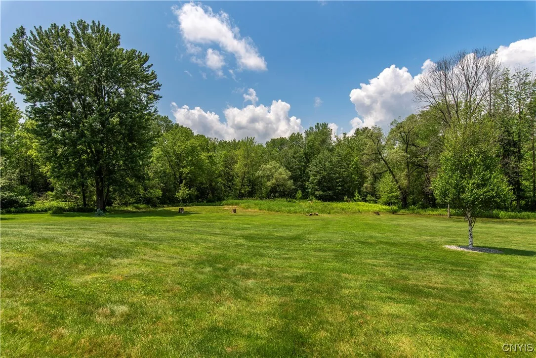 4717 Clinton Street, Kirkland, New York 13321, Kirkland, New York 13321, 3 Bedrooms Bedrooms, 8 Rooms Rooms,2 BathroomsBathrooms,Residential,Closed,4717 Clinton Street, Kirkland, New York 13321,0,S1615910