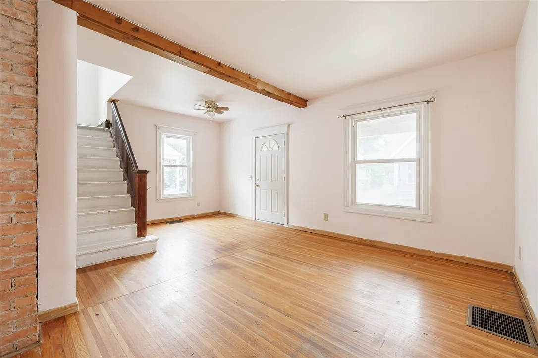 446 Benton Street, Rochester, New York 14620, Rochester, New York 14620, 2 Bedrooms Bedrooms, 6 Rooms Rooms,1 BathroomBathrooms,Residential,Closed,446 Benton Street, Rochester, New York 14620,R1614150