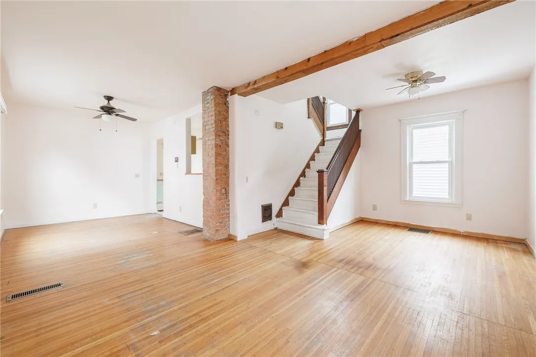 446 Benton Street, Rochester, New York 14620, Rochester, New York 14620, 2 Bedrooms Bedrooms, 6 Rooms Rooms,1 BathroomBathrooms,Residential,Closed,446 Benton Street, Rochester, New York 14620,R1614150