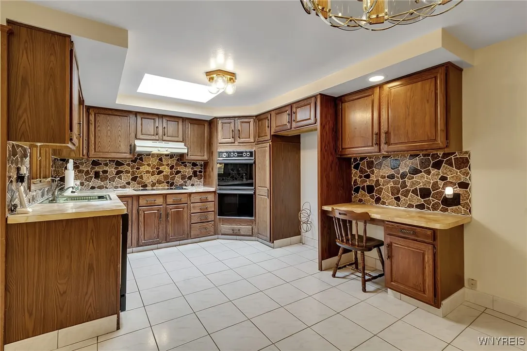 6182 Townline Road, Wheatfield, New York 14094, Wheatfield, New York 14094, 3 Bedrooms Bedrooms, 9 Rooms Rooms,2 BathroomsBathrooms,Residential,Closed,6182 Townline Road, Wheatfield, New York 14094,0,B1614633