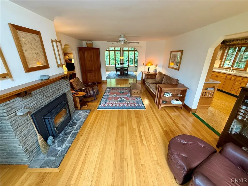 2717 West Lake Road, Cazenovia, New York 13035, Cazenovia, New York 13035, 4 Bedrooms Bedrooms, 10 Rooms Rooms,2 BathroomsBathrooms,Residential,Closed,2717 West Lake Road, Cazenovia, New York 13035,S1615880