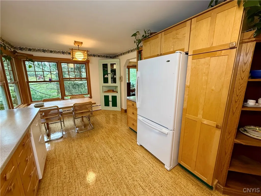 2717 West Lake Road, Cazenovia, New York 13035, Cazenovia, New York 13035, 4 Bedrooms Bedrooms, 10 Rooms Rooms,2 BathroomsBathrooms,Residential,Closed,2717 West Lake Road, Cazenovia, New York 13035,S1615880