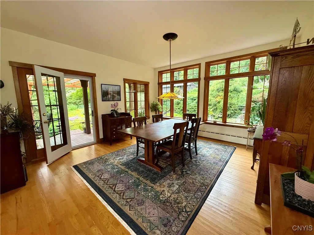 2717 West Lake Road, Cazenovia, New York 13035, Cazenovia, New York 13035, 4 Bedrooms Bedrooms, 10 Rooms Rooms,2 BathroomsBathrooms,Residential,Closed,2717 West Lake Road, Cazenovia, New York 13035,S1615880