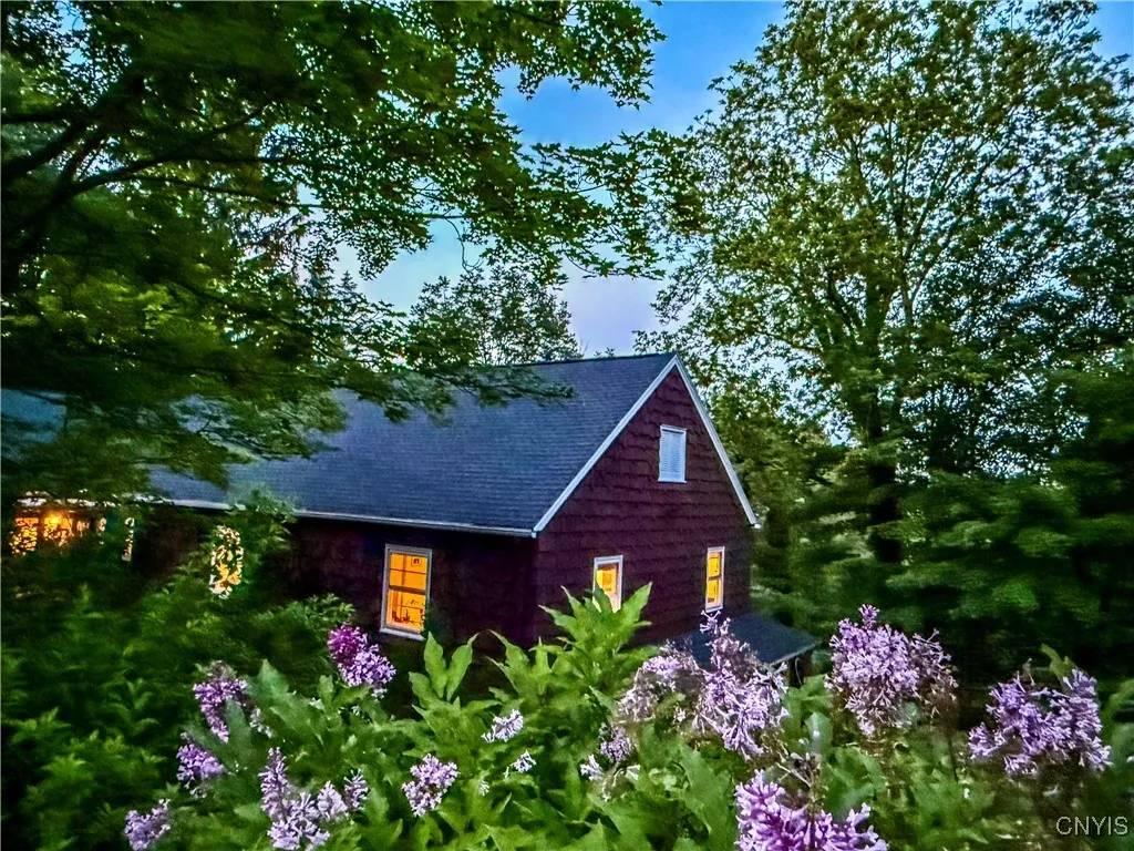2717 West Lake Road, Cazenovia, New York 13035, Cazenovia, New York 13035, 4 Bedrooms Bedrooms, 10 Rooms Rooms,2 BathroomsBathrooms,Residential,Closed,2717 West Lake Road, Cazenovia, New York 13035,S1615880
