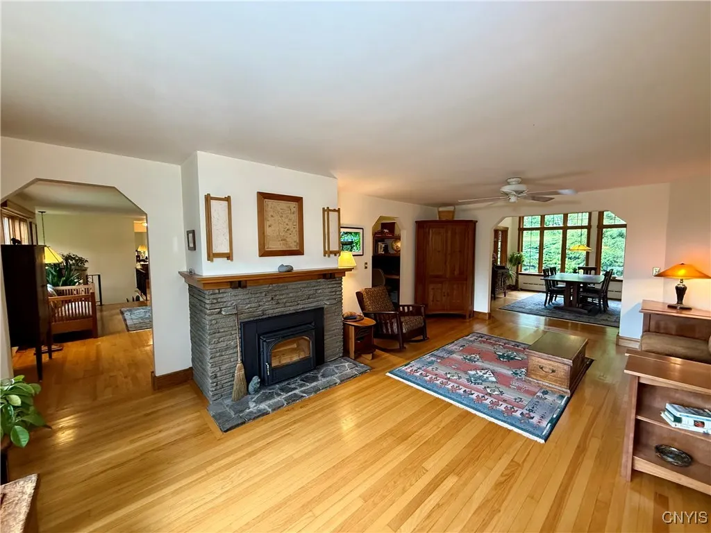 2717 West Lake Road, Cazenovia, New York 13035, Cazenovia, New York 13035, 4 Bedrooms Bedrooms, 10 Rooms Rooms,2 BathroomsBathrooms,Residential,Closed,2717 West Lake Road, Cazenovia, New York 13035,S1615880
