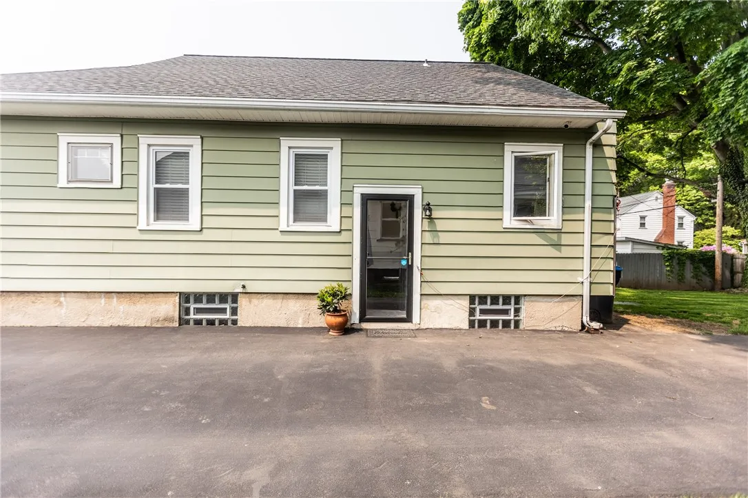 94 Birchwood Drive, Irondequoit, New York 14622, Irondequoit, New York 14622, 3 Bedrooms Bedrooms, 6 Rooms Rooms,1 BathroomBathrooms,Residential,Closed,94 Birchwood Drive, Irondequoit, New York 14622,0,R1611089