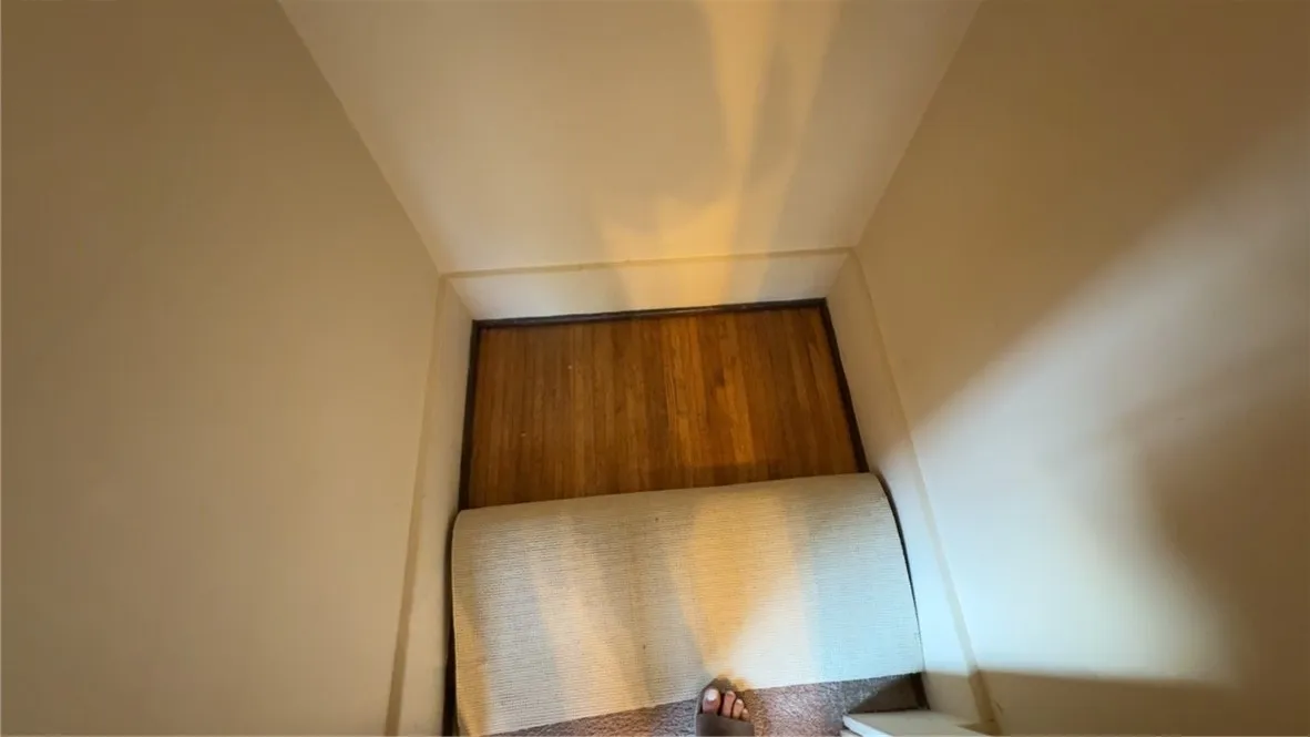 100 Bakerdale Road, Greece, New York 14616, Greece, New York 14616, 4 Bedrooms Bedrooms, 7 Rooms Rooms,1 BathroomBathrooms,Residential,Closed,100 Bakerdale Road, Greece, New York 14616,R1615824