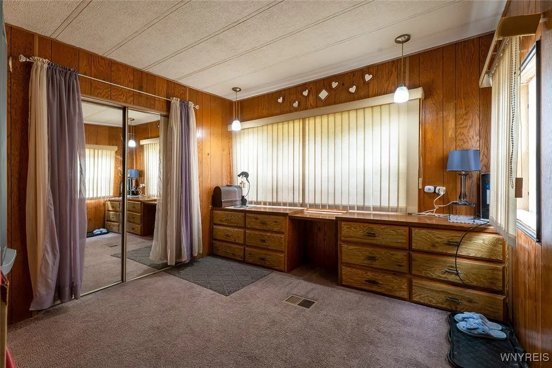 49 Lorraine Place, West Seneca, New York 14224, West Seneca, New York 14224, 2 Bedrooms Bedrooms, 6 Rooms Rooms,2 BathroomsBathrooms,Residential,Closed,49 Lorraine Place, West Seneca, New York 14224,0,B1616177