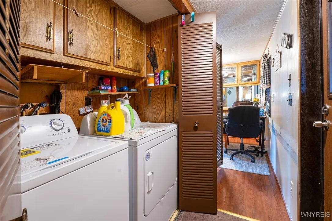 49 Lorraine Place, West Seneca, New York 14224, West Seneca, New York 14224, 2 Bedrooms Bedrooms, 6 Rooms Rooms,2 BathroomsBathrooms,Residential,Closed,49 Lorraine Place, West Seneca, New York 14224,0,B1616177