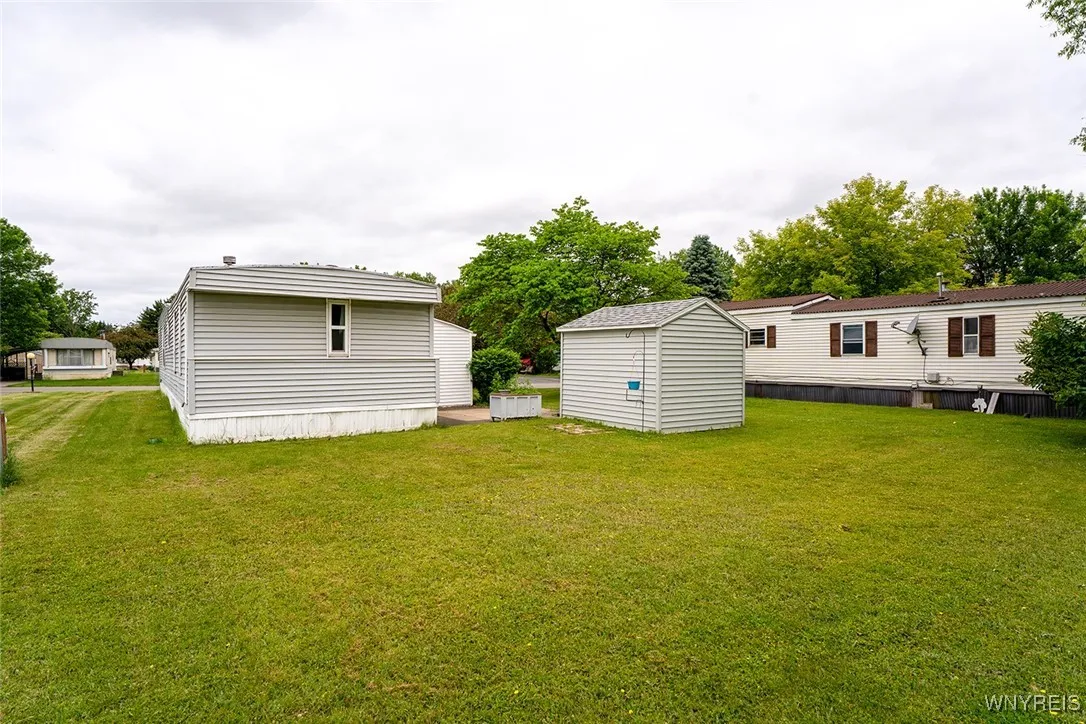 49 Lorraine Place, West Seneca, New York 14224, West Seneca, New York 14224, 2 Bedrooms Bedrooms, 6 Rooms Rooms,2 BathroomsBathrooms,Residential,Closed,49 Lorraine Place, West Seneca, New York 14224,0,B1616177