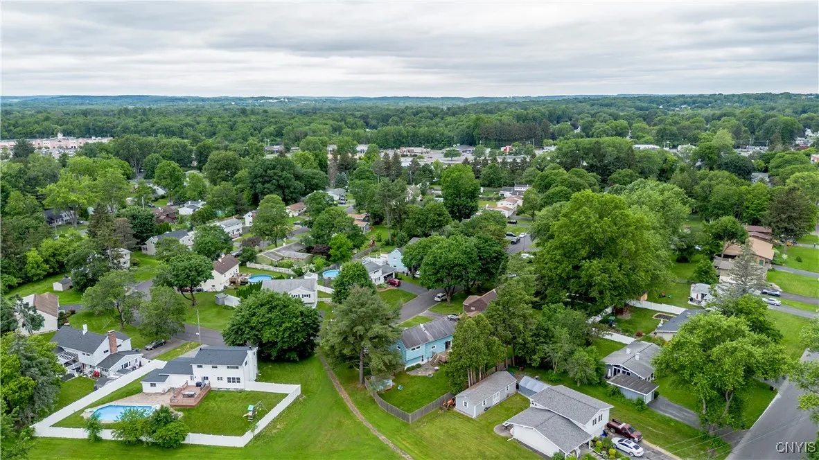 19 Cardinal Path, Clay, New York 13090, Clay, New York 13090, 4 Bedrooms Bedrooms, 9 Rooms Rooms,2 BathroomsBathrooms,Residential,Closed,19 Cardinal Path, Clay, New York 13090,S1615338