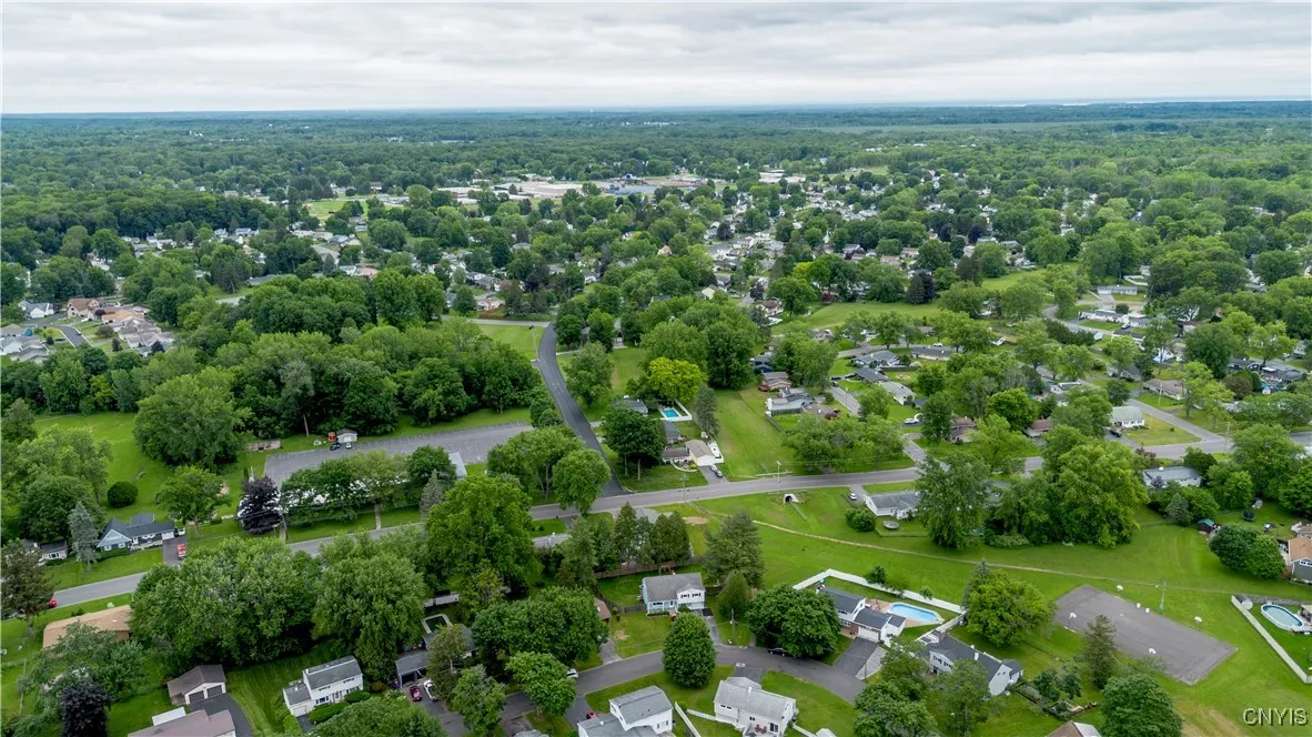 19 Cardinal Path, Clay, New York 13090, Clay, New York 13090, 4 Bedrooms Bedrooms, 9 Rooms Rooms,2 BathroomsBathrooms,Residential,Closed,19 Cardinal Path, Clay, New York 13090,S1615338