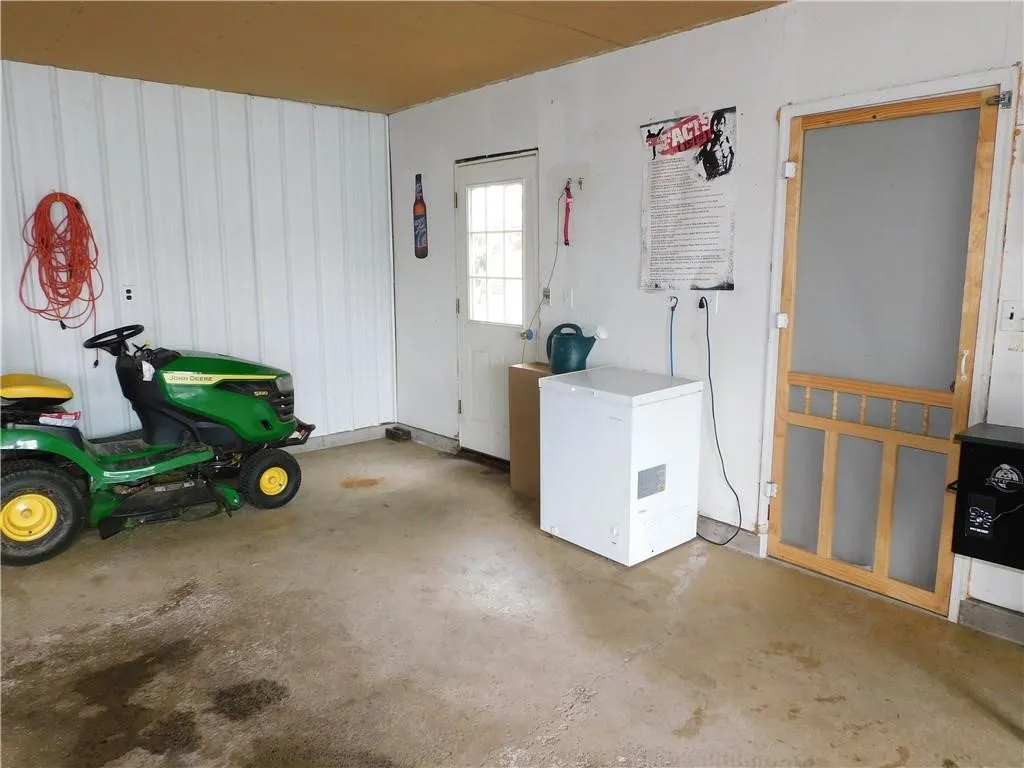 2692 Spencerport (lyell Ave) Road, Ogden, New York, Ogden, New York 14559, 3 Bedrooms Bedrooms, 7 Rooms Rooms,2 BathroomsBathrooms,Residential,Closed,2692 Spencerport (lyell Ave) Road, Ogden, New York,0,R1616187