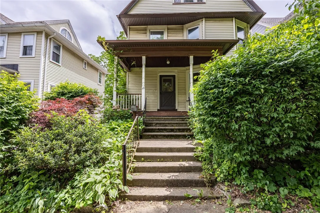 48 Rosedale St Street, Rochester, New York 14620, Rochester, New York 14620, 4 Bedrooms Bedrooms, 9 Rooms Rooms,2 BathroomsBathrooms,Residential,Closed,48 Rosedale St Street, Rochester, New York 14620,R1616118