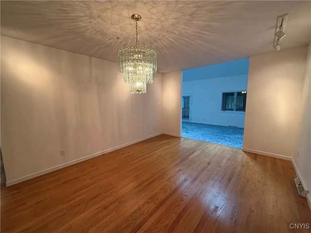 5326 Bunker Hill Way, Onondaga, New York 13207, Onondaga, New York 13207, 3 Bedrooms Bedrooms, 10 Rooms Rooms,3 BathroomsBathrooms,Residential,For Sale,5326 Bunker Hill Way, Onondaga, New York 13207,0,S1616185