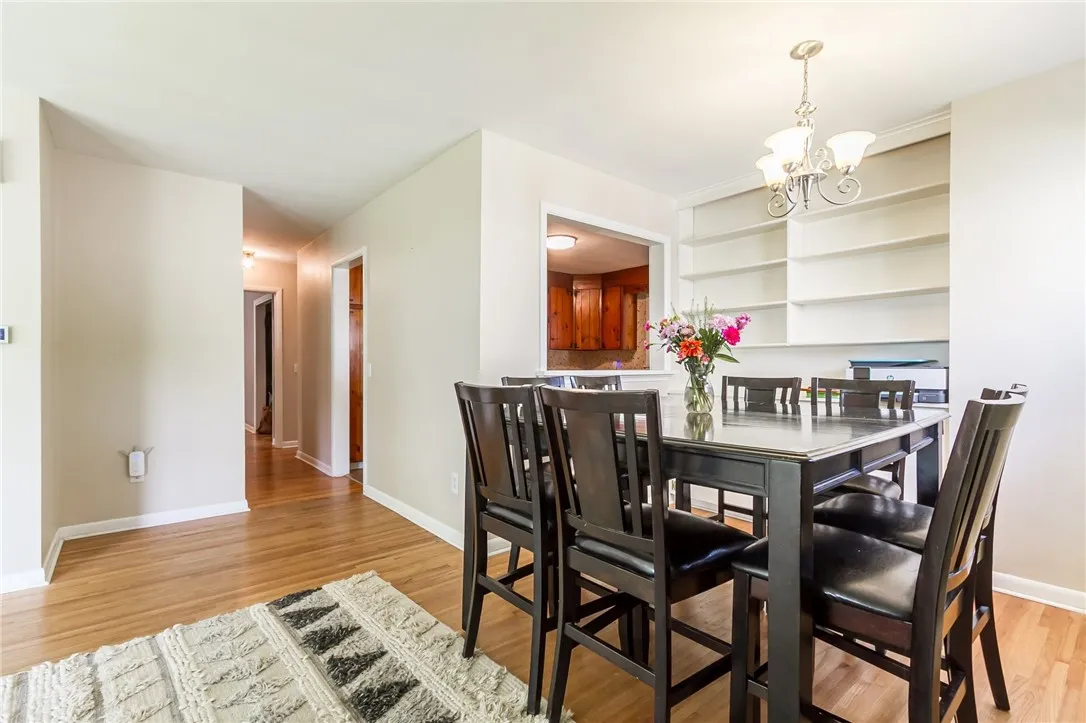 365 Gibson St Street, Canandaigua-city, New York 1, Canandaigua City, New York 14424, 3 Bedrooms Bedrooms, 7 Rooms Rooms,1 BathroomBathrooms,Residential,Closed,365 Gibson St Street, Canandaigua-city, New York 1,R1616026