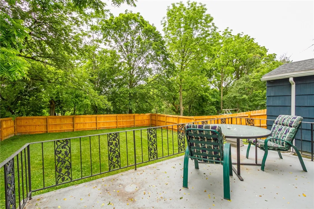 365 Gibson St Street, Canandaigua-city, New York 1, Canandaigua City, New York 14424, 3 Bedrooms Bedrooms, 7 Rooms Rooms,1 BathroomBathrooms,Residential,Closed,365 Gibson St Street, Canandaigua-city, New York 1,R1616026