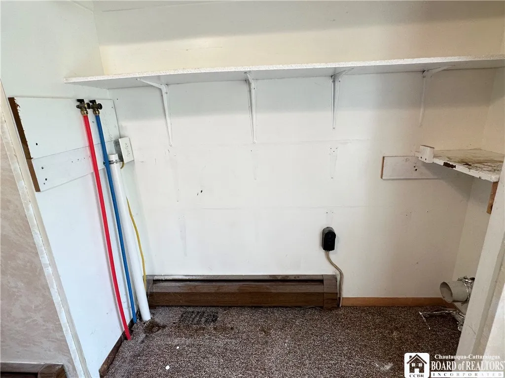 568 York Street, Olean-city, New York 14760, Olean, New York 14760, 3 Bedrooms Bedrooms, 8 Rooms Rooms,1 BathroomBathrooms,Residential,For Sale,568 York Street, Olean-city, New York 14760,R1613323