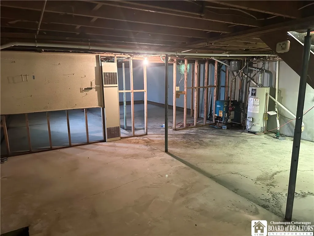 568 York Street, Olean-city, New York 14760, Olean, New York 14760, 3 Bedrooms Bedrooms, 8 Rooms Rooms,1 BathroomBathrooms,Residential,For Sale,568 York Street, Olean-city, New York 14760,R1613323